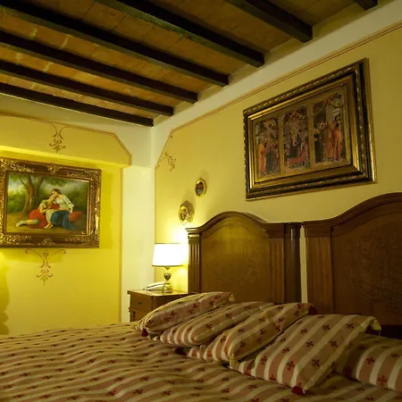 Torre Sangiovanni E Ristorante Da Rosary Todi