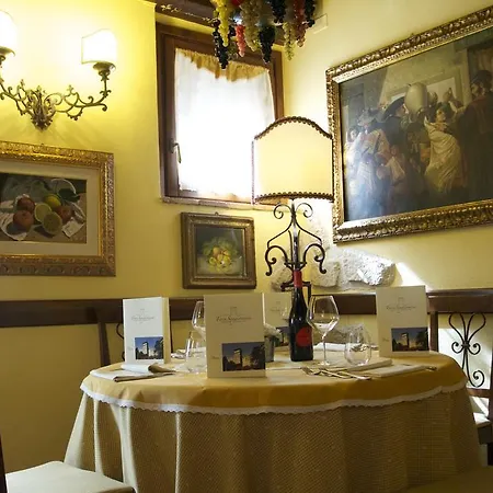 Hotel Torre Sangiovanni E Ristorante Da Rosary Todi