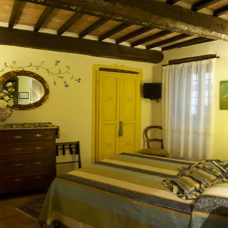 Torre Sangiovanni E Ristorante Da Rosary ホテル