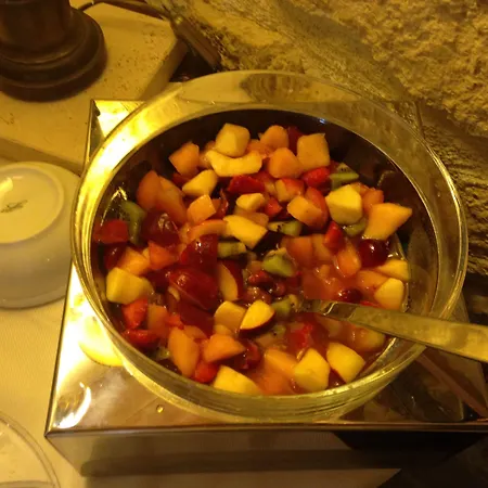 Отель Torre Sangiovanni E Ristorante Da Rosary Тоди