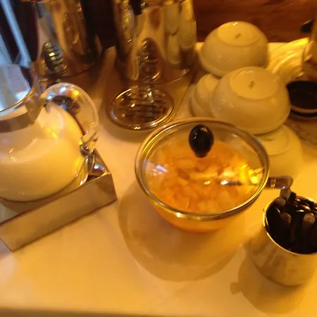 Torre Sangiovanni E Ristorante Da Rosary Тоди