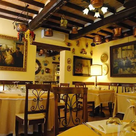 Torre Sangiovanni E Ristorante Da Rosary Отель Тоди