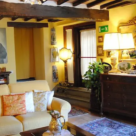 Отель Torre Sangiovanni E Ristorante Da Rosary