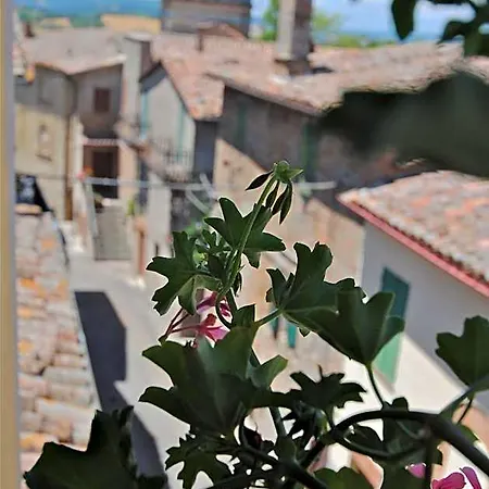 Torre Sangiovanni E Ristorante Da Rosary トーディ