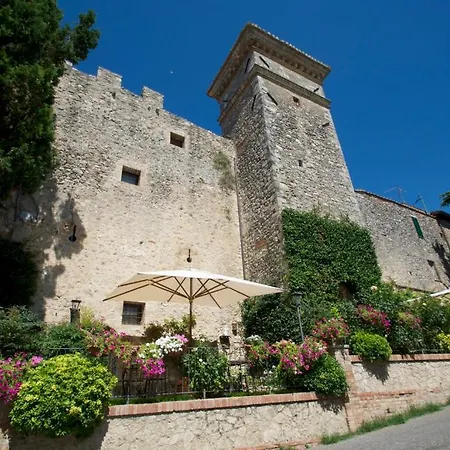 Torre Sangiovanni E Ristorante Da Rosary Отель 3*