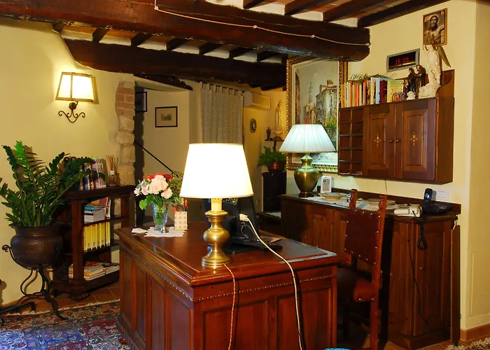 Torre Sangiovanni E Ristorante 3*