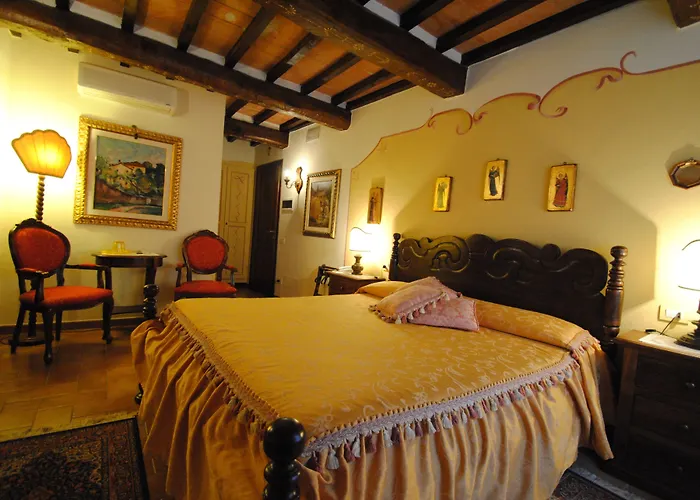 Torre Sangiovanni E Ristorante Da Rosary Todi