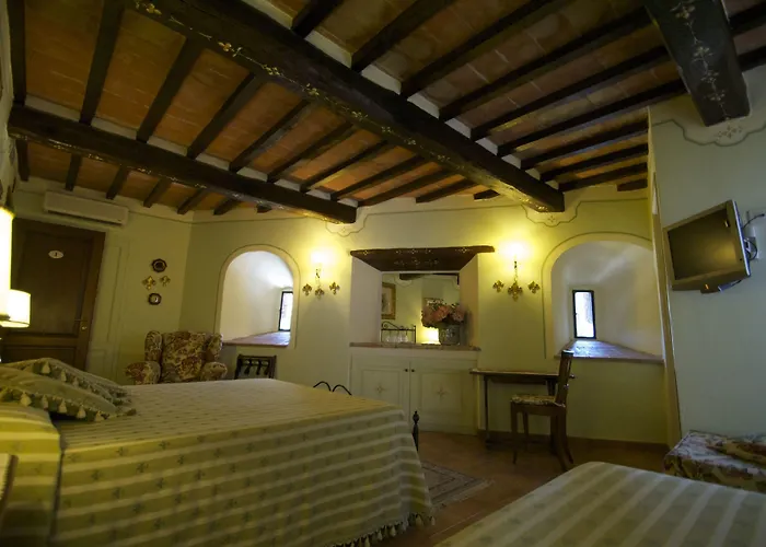 Torre Sangiovanni E Ristorante Hotel