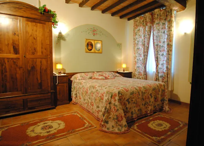 Torre Sangiovanni E Ristorante Da Rosary Hotel 3*