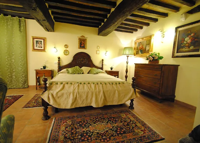 Torre Sangiovanni E Ristorante Hotel Todi