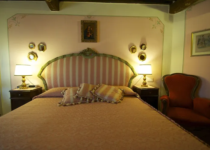 Torre Sangiovanni E Ristorante Da Rosary Todi