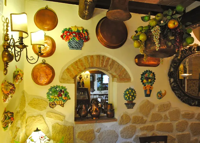 Hotel Torre Sangiovanni E Ristorante