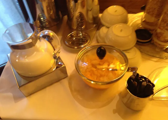 Torre Sangiovanni E Ristorante Todi