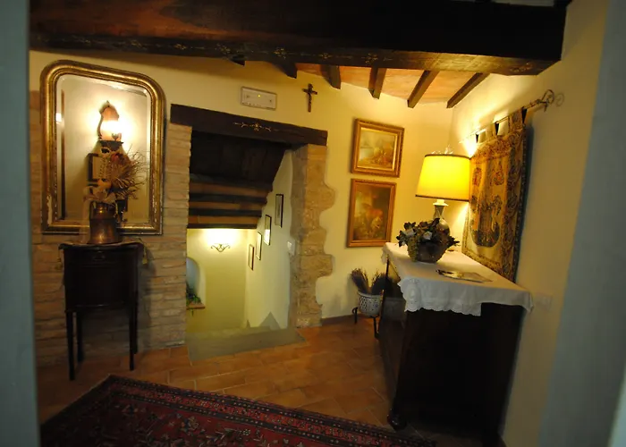 Torre Sangiovanni E Ristorante