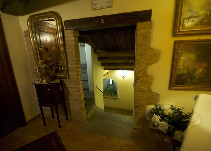 Torre Sangiovanni E Ristorante