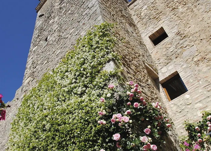 Torre Sangiovanni E Ristorante
