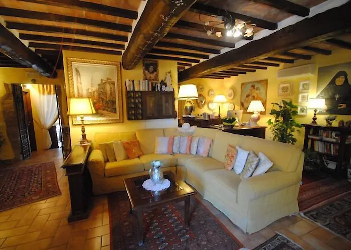 Torre Sangiovanni E Ristorante