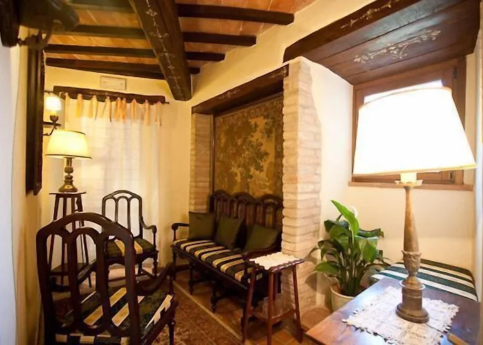 Torre Sangiovanni E Ristorante