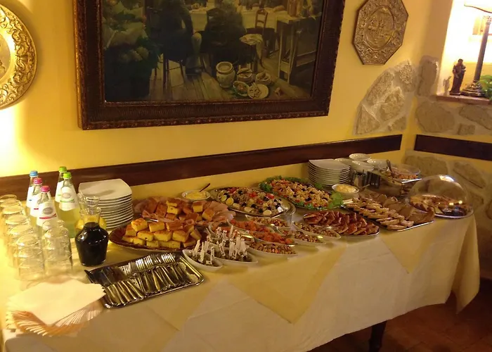 Torre Sangiovanni E Ristorante Da Rosary 3* Todi