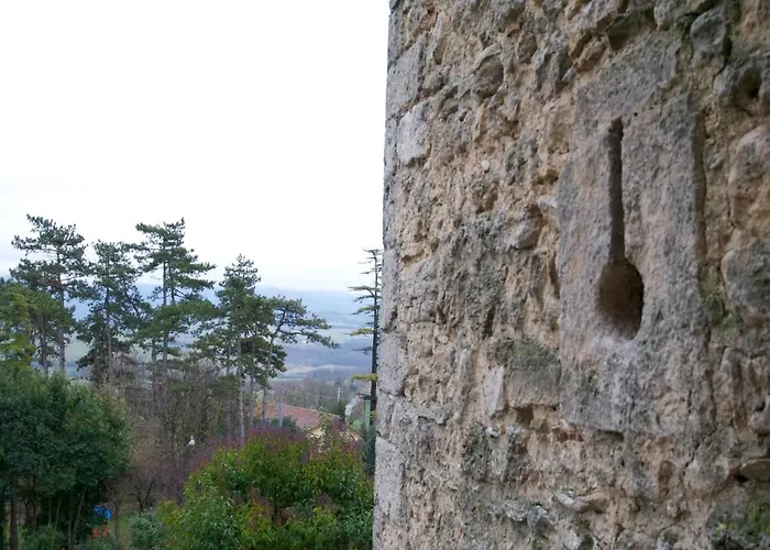 Torre Sangiovanni E Ristorante 3*